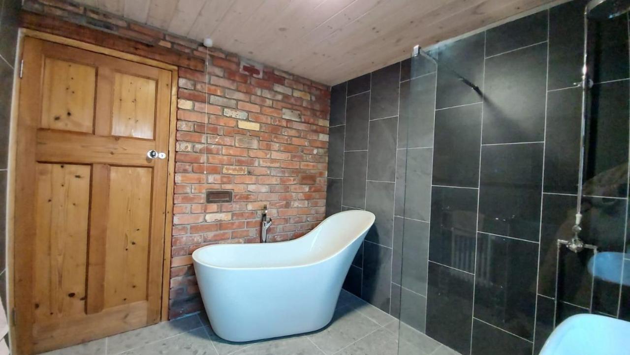 No 1 Dolheulog Aberaeron Sa46 0Ep Villa Exterior photo